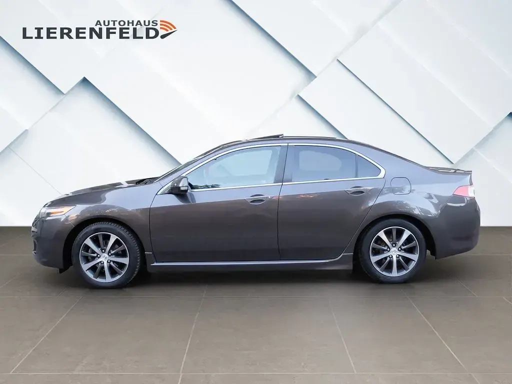 Gebraucht Honda Accord Executive 150 PS (110 kW) 2010 Grau Limousine