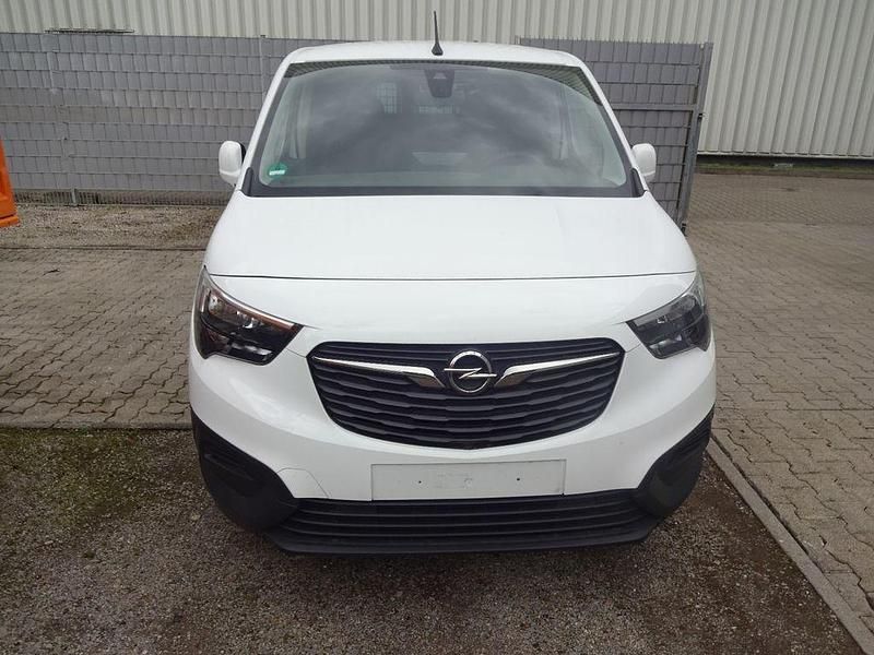 Gebraucht Opel Combo Edition 110 PS (80 kW) 2021 Weiß Van / Kleinbus