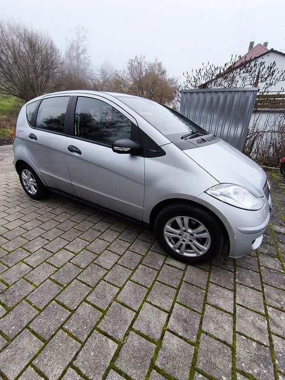 Gebraucht Mercedes A160 Classic 82 PS (60 kW) 2004 Silber Limousine
