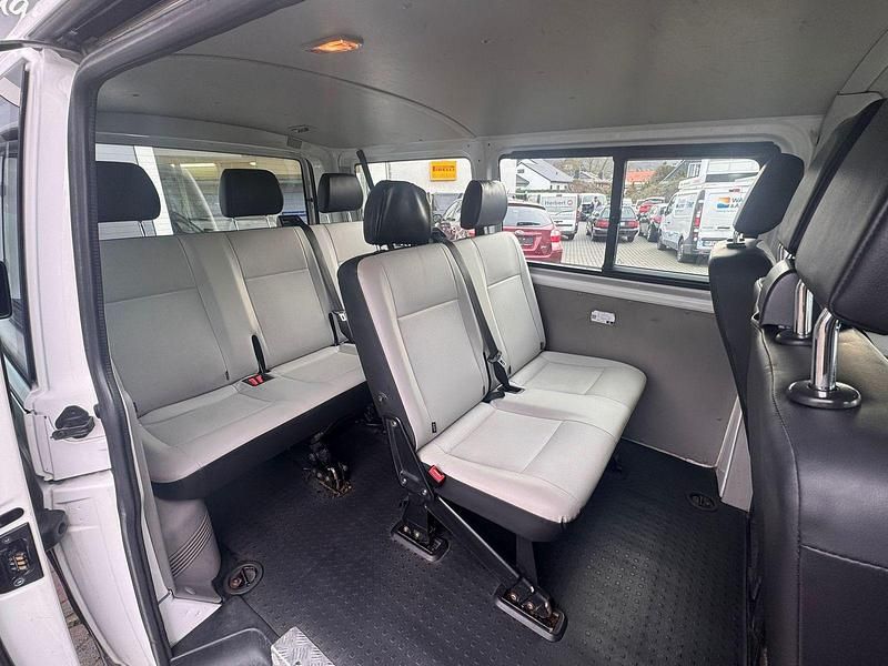 Gebraucht VW Transporter 102 PS (75 kW) 2016 Candyweiã Van