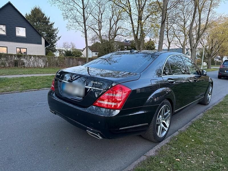 Gebraucht Mercedes S350 258 PS (189 kW) 2012 Schwarz Limousine