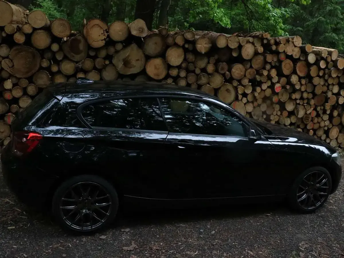 Gebraucht BMW 116 Comfort Edition 136 PS (100 kW) 2012 Schwarz Kleinwagen