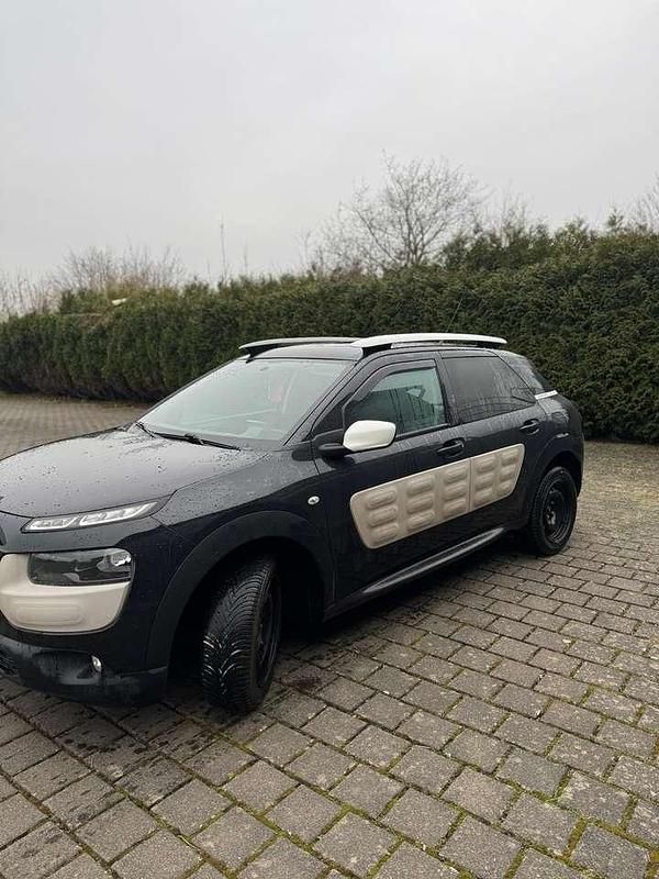 Gebraucht Citroën C4 Live 82 PS (60 kW) 2017 SUV