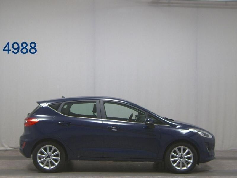 Blau Gebraucht 2018 Ford Fiesta Titanium Kleinwagen | 7.689 € (Superpreis) - Bild 1/4