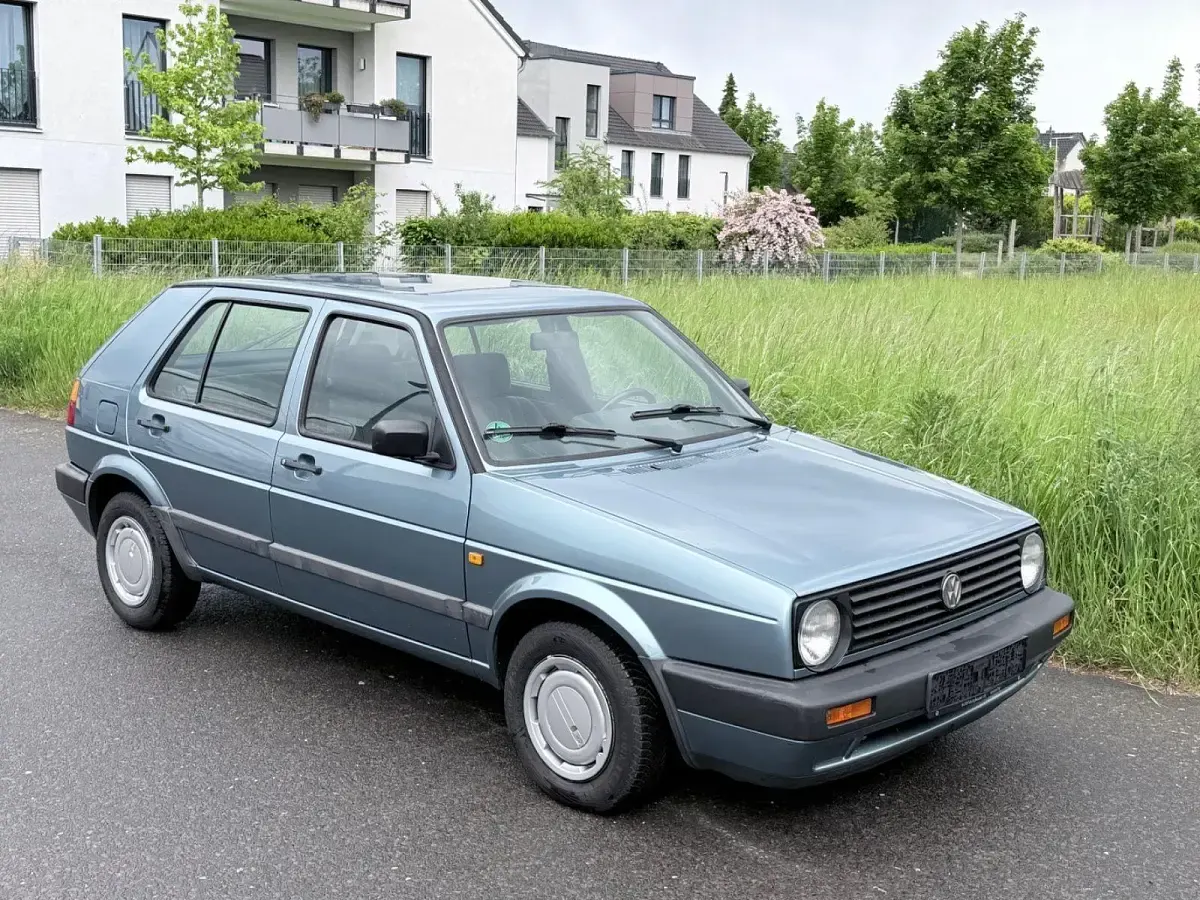 Brugt VW Golf III 69 HK (50 kW) 1991 Blå Hatchback