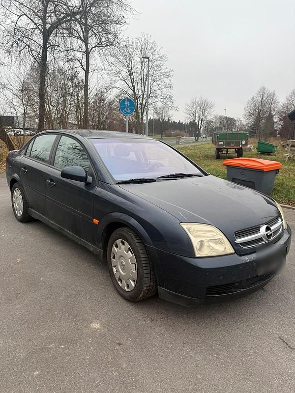 Blau Gebraucht 2002 Opel Vectra Limousine | 1.450 € (Guter Preis) - Bild 1/4