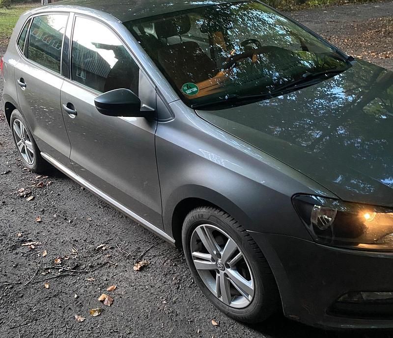 Grau Gebraucht 2014 VW Polo Kleinwagen | 6.200 € (Fairer Preis) - Bild 1/4