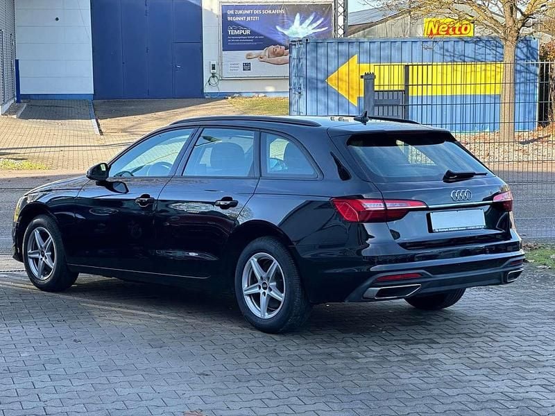 Second-hand Audi A4 163 CP (119 kW) 2021 Negru Break