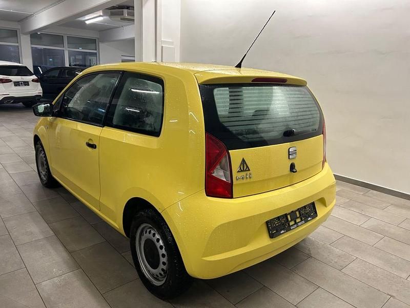 Gebraucht Seat Mii Basis 60 PS (44 kW) 2012 Gelb Kleinwagen