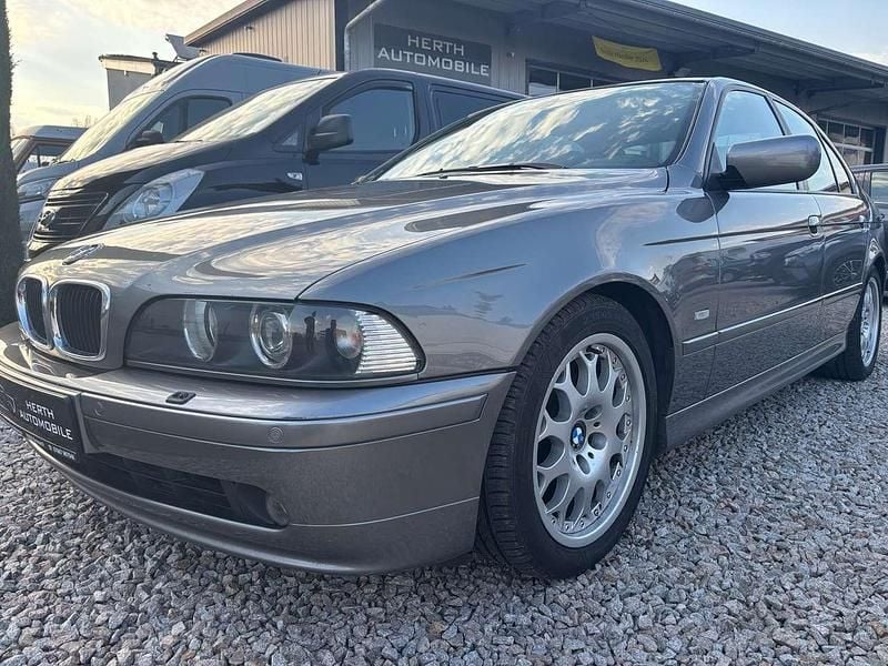 Gebraucht BMW 525 Exclusive 163 PS (119 kW) 2003 Grau Limousine