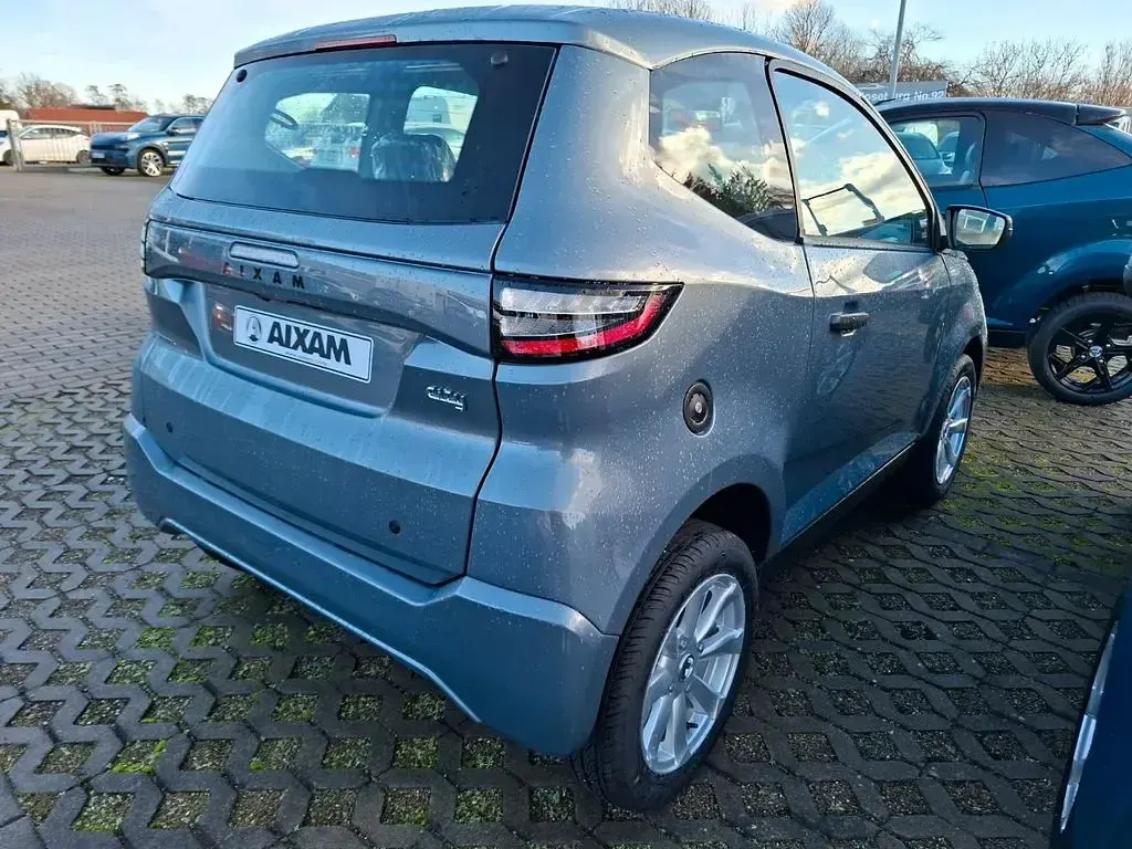 Ny Aixam AMBITION Pack 2026 Grå Hatchback