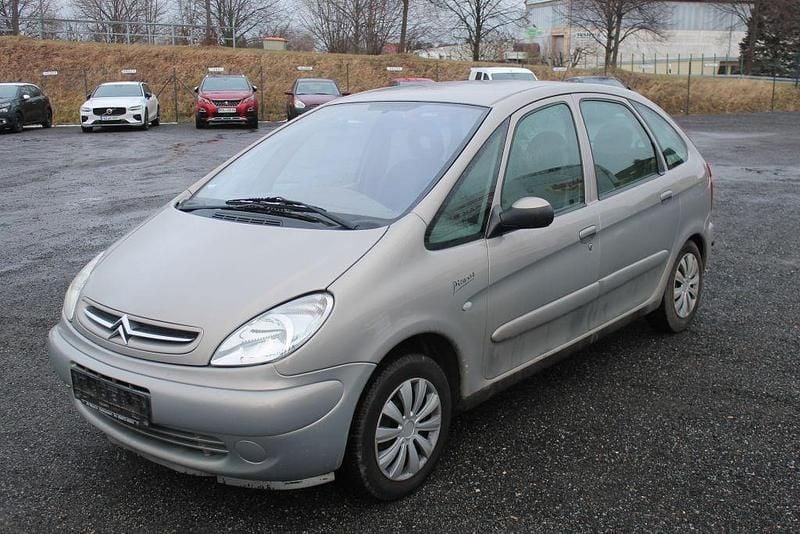 Quartzgrau metallic Gebraucht 2004 Citroën Xsara Picasso Tonic Van / Kleinbus | 750 € (Superpreis) - Bild 1/4