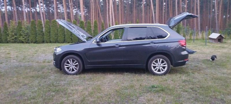 Grau Gebraucht 2017 BMW X5 SUV | 25.790 € (Superpreis) - Bild 1/4