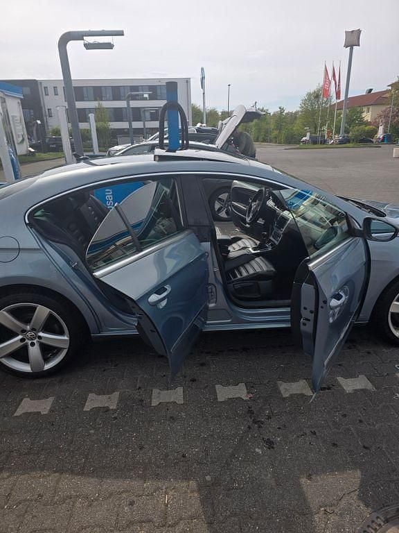 Usata VW CC 160 CV (117 kW) 2008 Blu Berlina