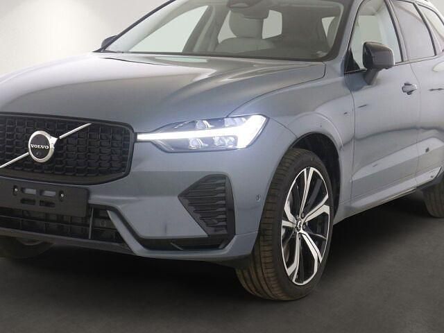 Gebraucht Volvo XC60 Plus 197 PS (144 kW) 2024 Thunder grey / metallic SUV