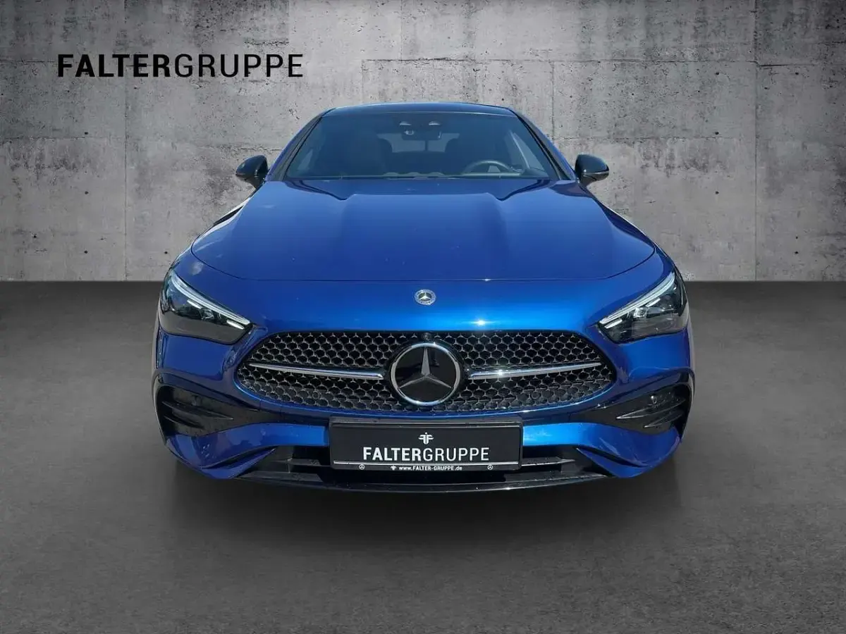 Gebraucht Mercedes CLE220 AMG 197 PS (144 kW) 2023 Spektralblau Coupé