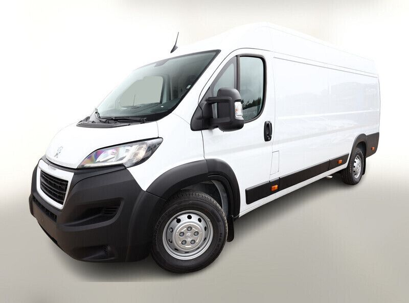 Weiss Neu 2024 Peugeot Boxer Van | 29.688 € (Guter Preis) - Bild 1/4