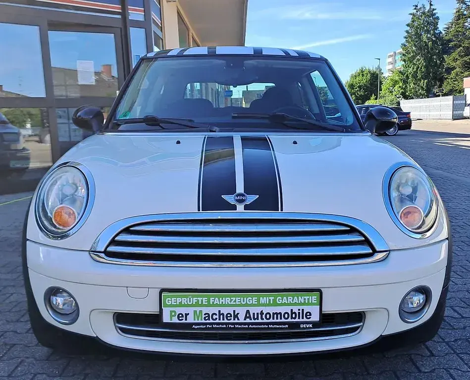 Gebraucht Mini Cooper 120 PS (88 kW) 2009 Weiß Kleinwagen