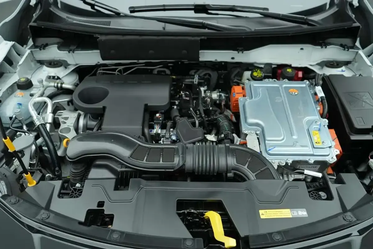 Gebraucht Nissan Juke N-Connecta 143 PS (105 kW) 2025 Pearl white / black SUV