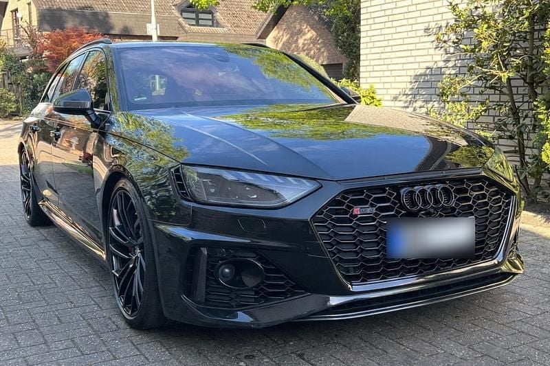 Usado Audi RS4 Performance 450 HP (330 kW) 2020 Preto Carrinha