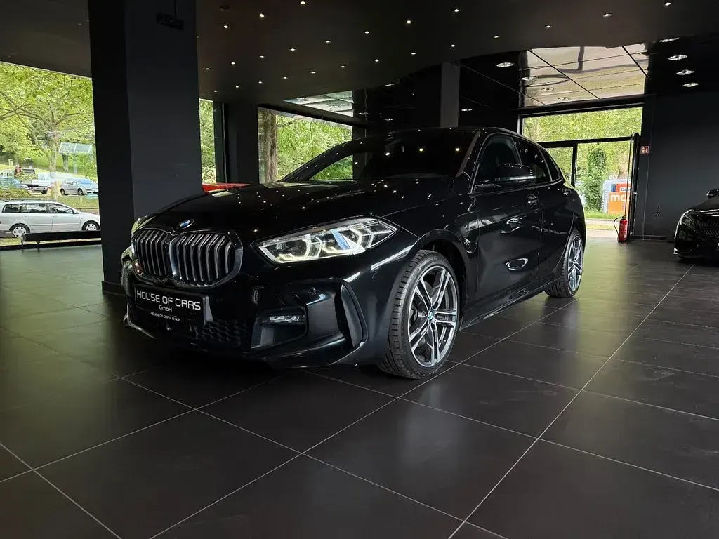 Gebraucht BMW 120 M Sport 190 PS (139 kW) 2022 Schwarz Kleinwagen