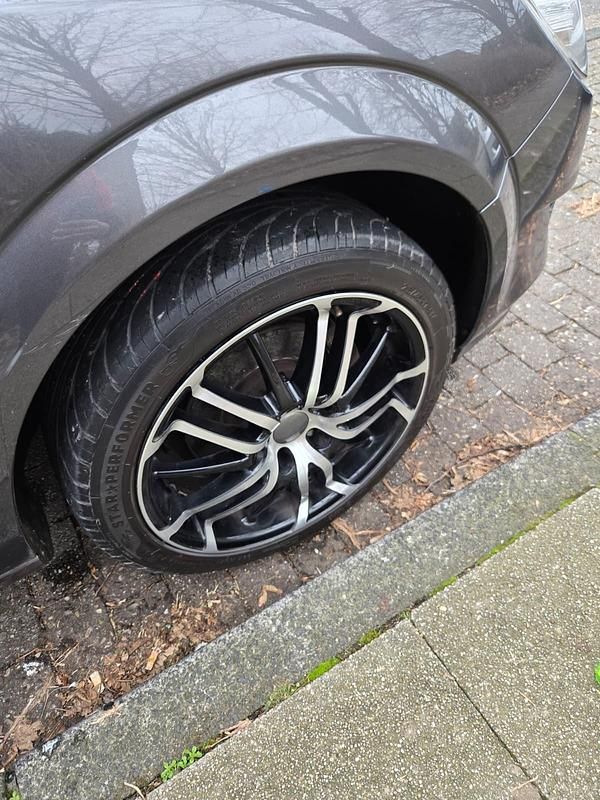 Gebraucht Opel Astra 110 PS (80 kW) 2010 Grau Kombi