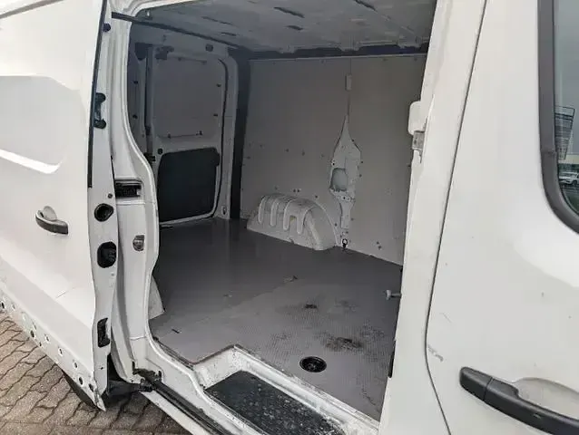 Gebraucht Opel Vivaro 90 PS (66 kW) 2016 Weiß Van / Kleinbus