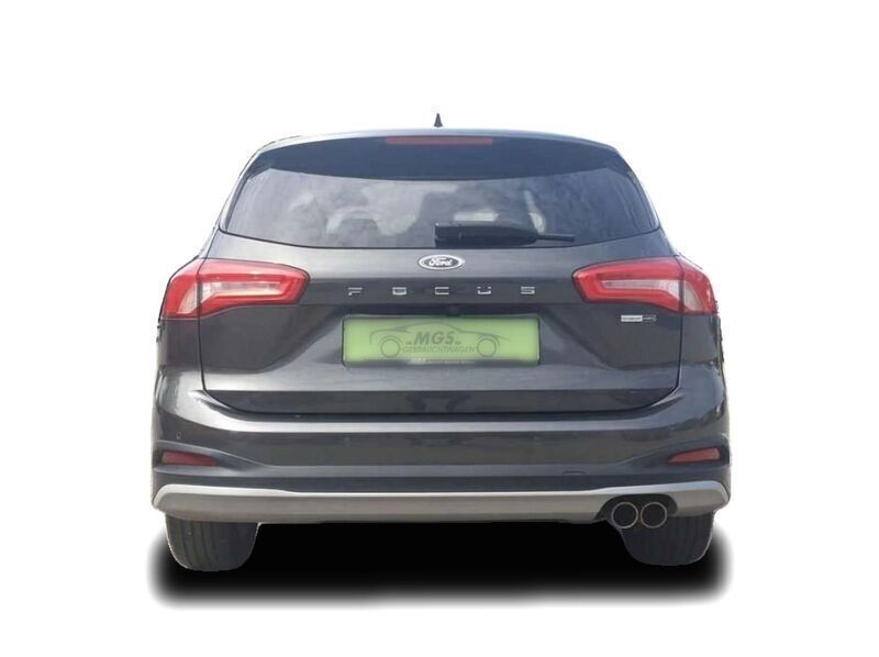 Grau Gebraucht 2021 Ford Focus Active | 26.349 € (Teuer) - Bild 1/4