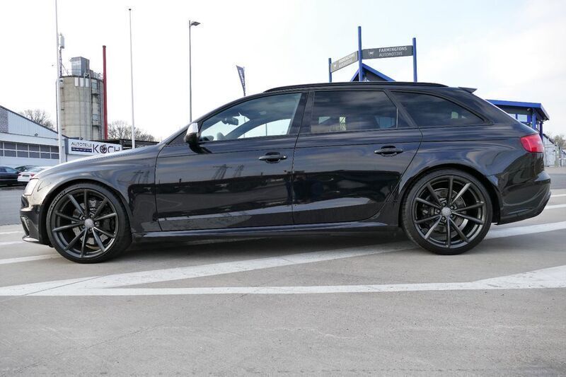 Gebraucht Audi RS4 Sport 450 PS (330 kW) 2013 Schwarz metallic Kombi