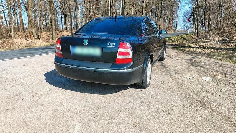 Gebraucht Skoda Superb 140 PS (102 kW) 2008 Schwarz Limousine
