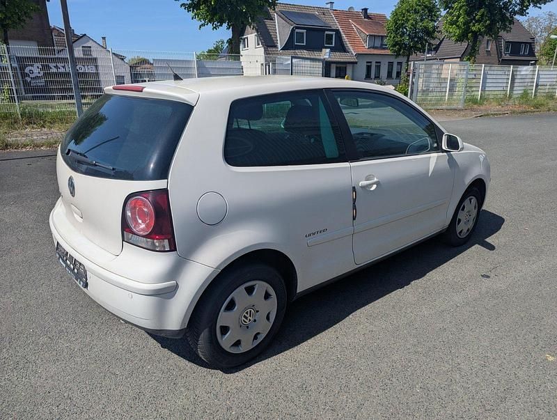 Gebraucht VW Polo United 60 PS (44 kW) 2008 Weiß Kleinwagen