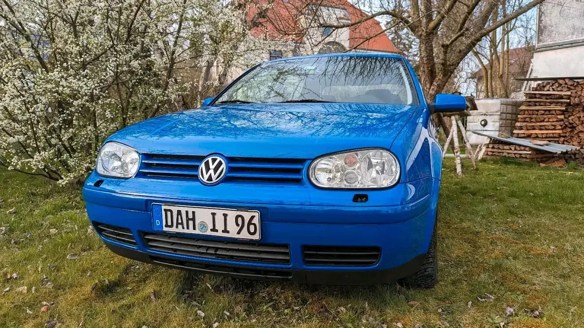 Używany VW Golf III 110 KM (80 kW) 1999 Niebieski Sedan/Limuzyna