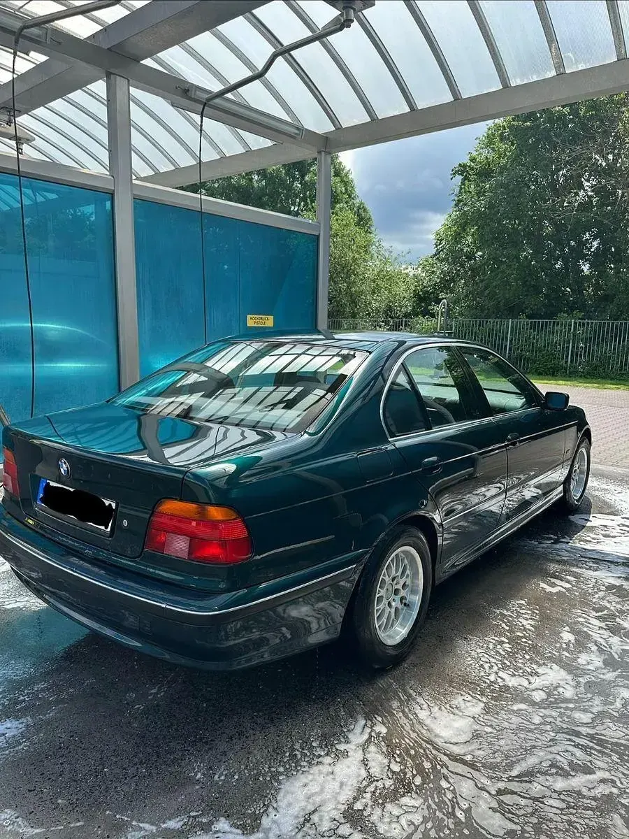 Gebraucht BMW 520 150 PS (110 kW) 1998 Grün Limousine