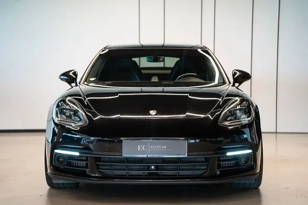 Gebraucht Porsche Panamera 4 462 PS (339 kW) 2017 Schwarz Kleinwagen
