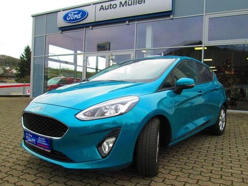 Blau Gebraucht 2017 Ford Fiesta Cool & Connect Kleinwagen | 11.900 € (Fairer Preis) - Bild 1/4