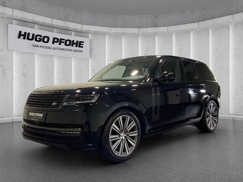 Ligurian black in gloss finish Gebraucht 2023 Land Rover Range Rover HSE SUV | 136.889 € (Teuer) - Bild 1/4