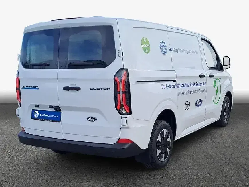 Gebraucht Ford E-Transit Trend 160 kW (218 PS) 2026 Weiß Van