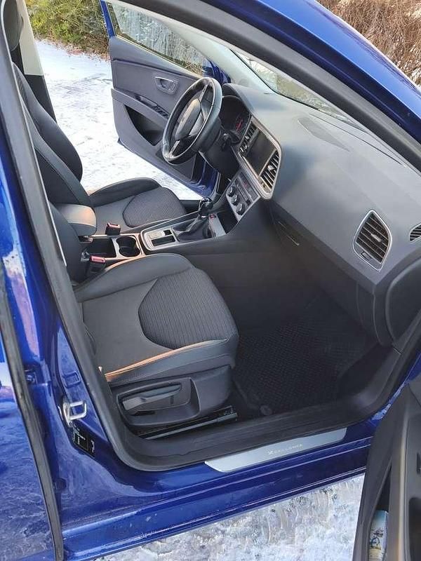 Gebraucht Seat Leon ST XCELLENCE 131 PS (96 kW) 2019 Blau Kombi