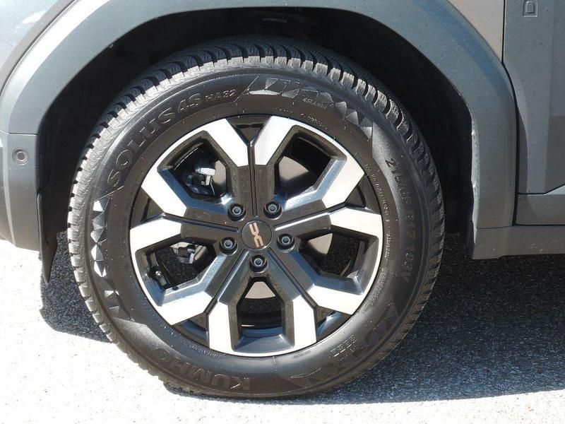 Gebraucht Dacia Duster Extreme 141 PS (103 kW) 2025 Dolomit grau (metallic) SUV