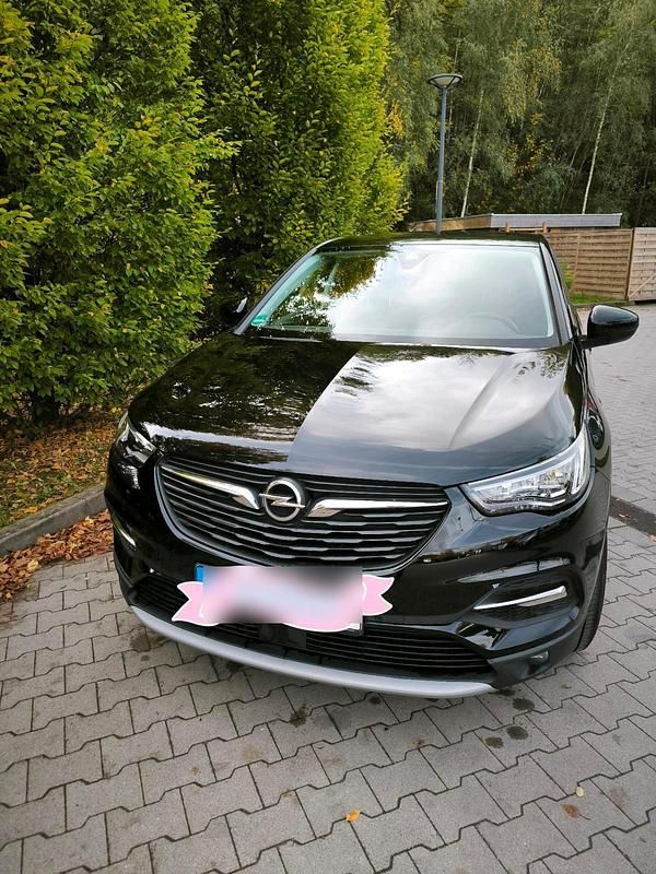 Schwarz Gebraucht 2021 Opel Grandland X Design Edition SUV | 15.800 € (Superpreis) - Bild 1/4