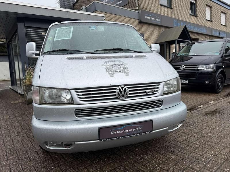 Gebraucht VW T4 102 PS (75 kW) 2002 Silbermet. Van
