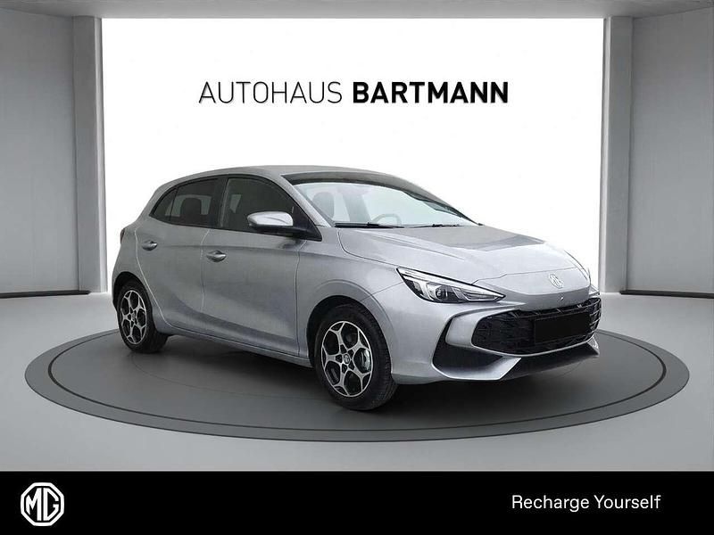 Neu MG MG3 Luxury 194 PS (142 kW) 2026 Cosmic silver Kleinwagen