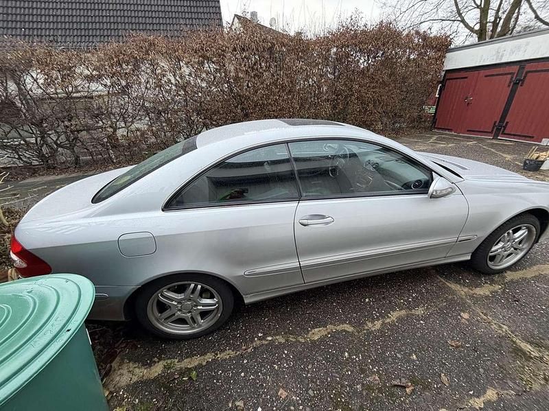 Gebraucht 2004 Mercedes CLK240 Cabrio | 6.900 € (Etwas zu teuer) - Bild 1/4