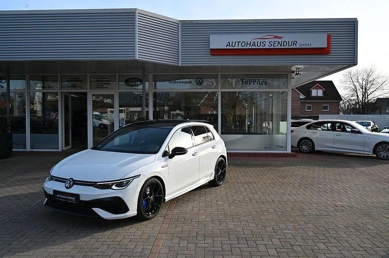 Gebraucht VW Golf VIII Sport 320 PS (235 kW) 2023 Weiß Limousine