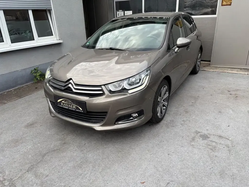 Gebraucht Citroën C4 Shine 131 PS (96 kW) 2016 Limousine