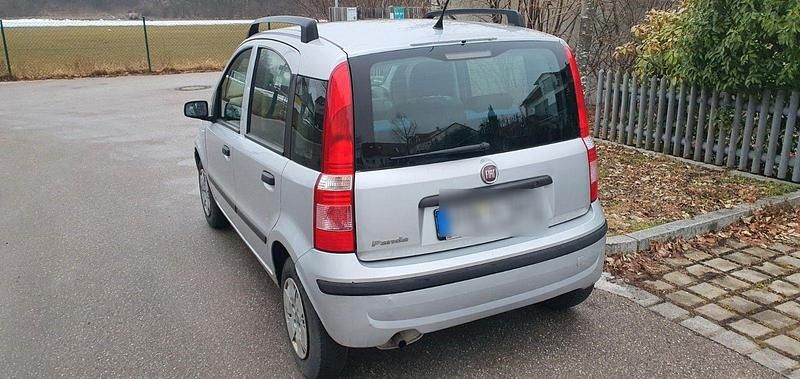 Silber Gebraucht 2009 Fiat Panda Kleinwagen | 1.999 € (Etwas zu teuer) - Bild 1/4