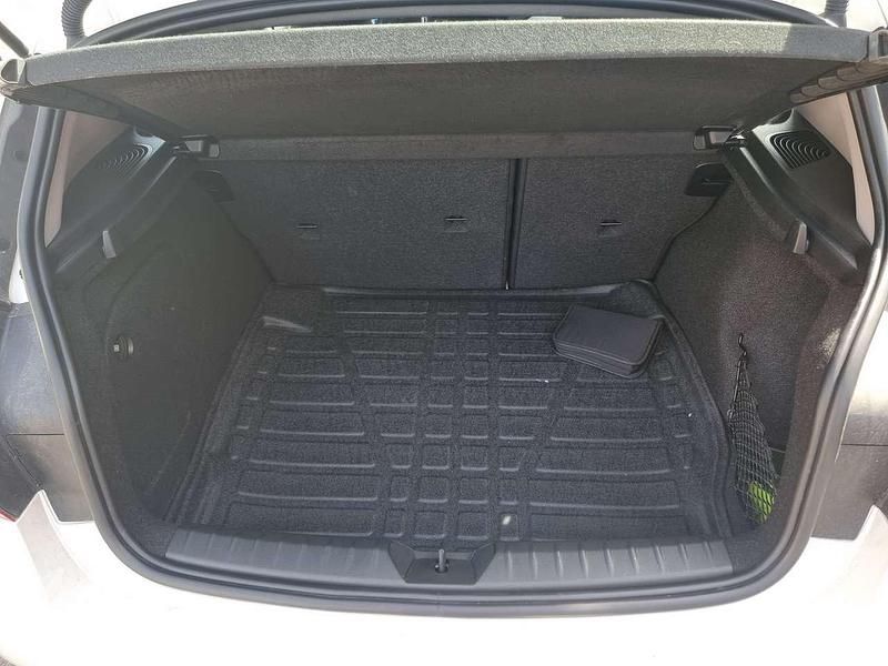 Gebraucht BMW 116 Advantage 109 PS (80 kW) 2016 Weiß Kleinwagen