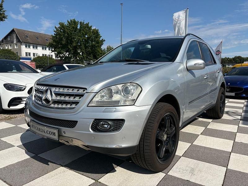 Gebraucht Mercedes ML420 306 PS (225 kW) 2007 Silber SUV