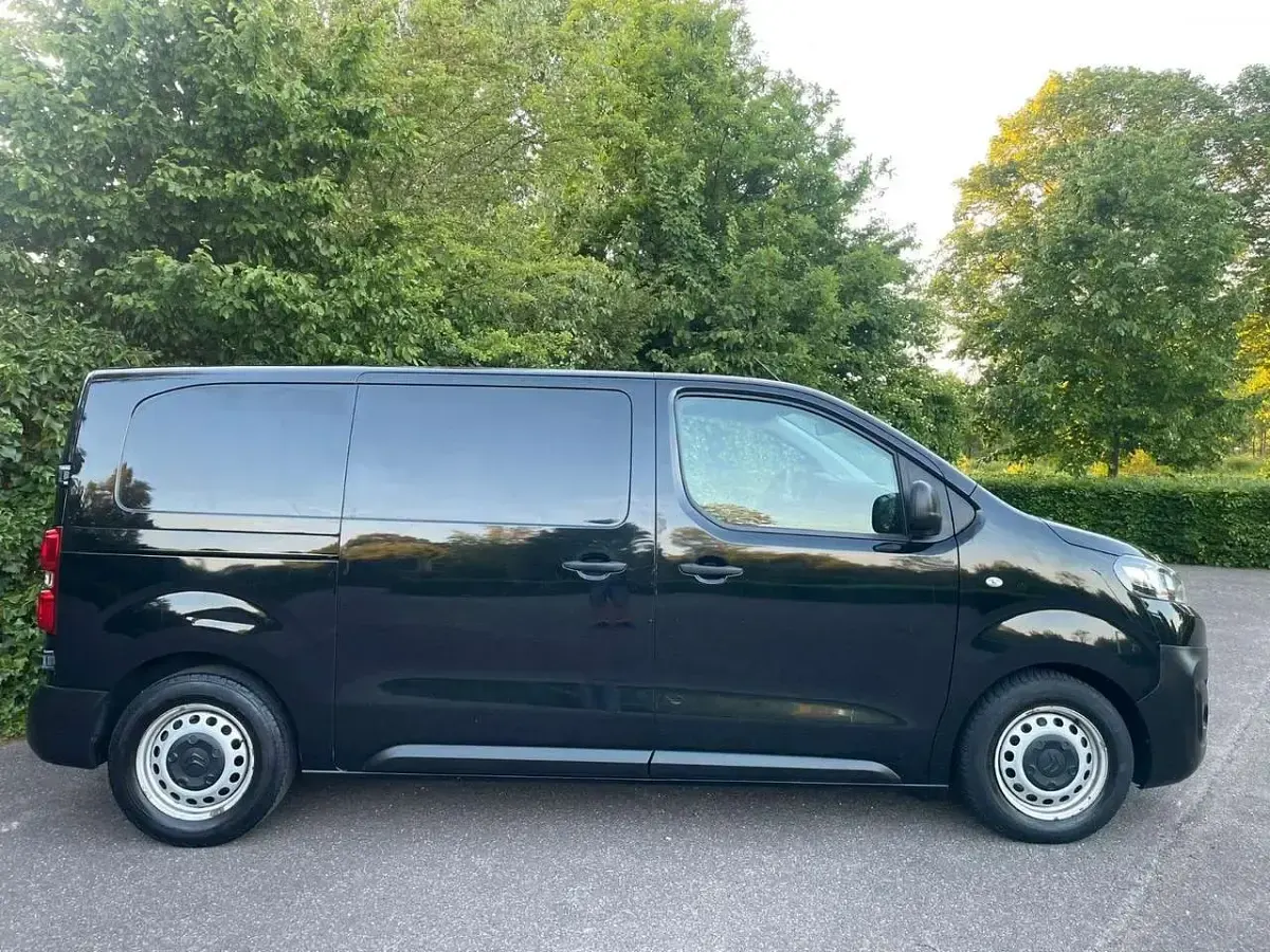 Käytetty Citroën Jumpy 95 HP (69 kW) 2017 Other Tila-auto