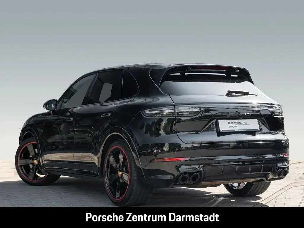 Gebraucht Porsche Cayenne GTS 460 PS (338 kW) 2021 Schwarz SUV